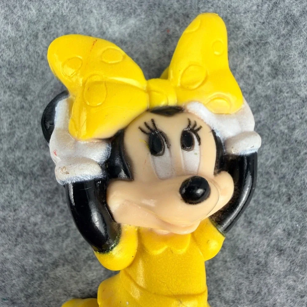 Disney Minnie Mouse Yellow Dress PVC Figure 2.75